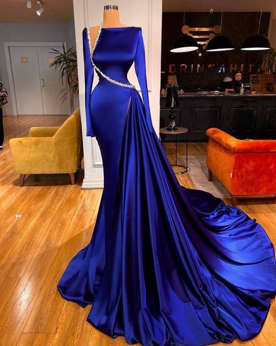 Best 15 Royal Blue Long Sleeve Dress Outfit Ideas for Ladies