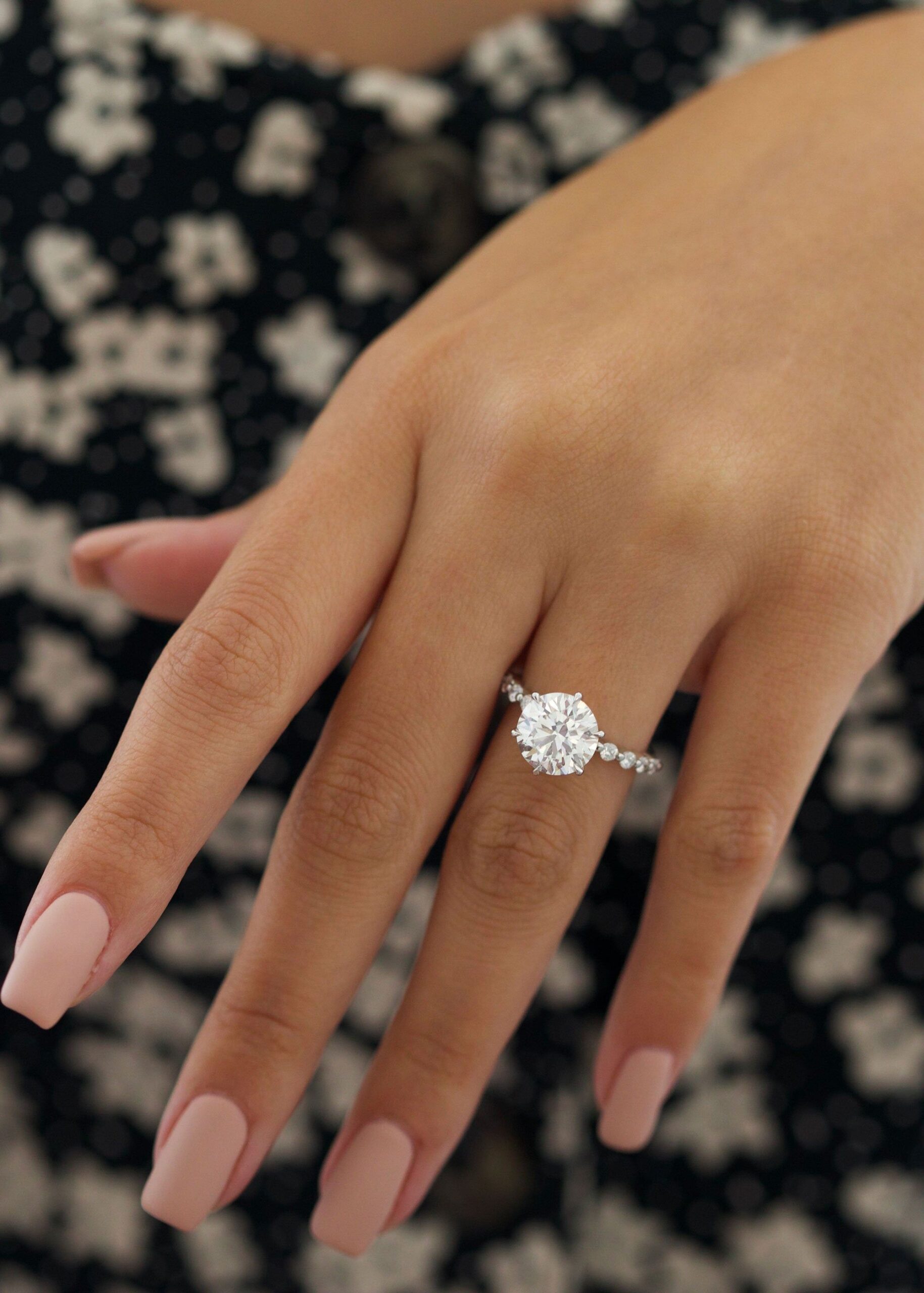 Elegant and finest finishing white gold diamond rings