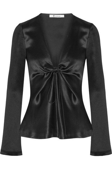 How to Wear Black Blouse: Best 15 Outfit Ideas for Ladies