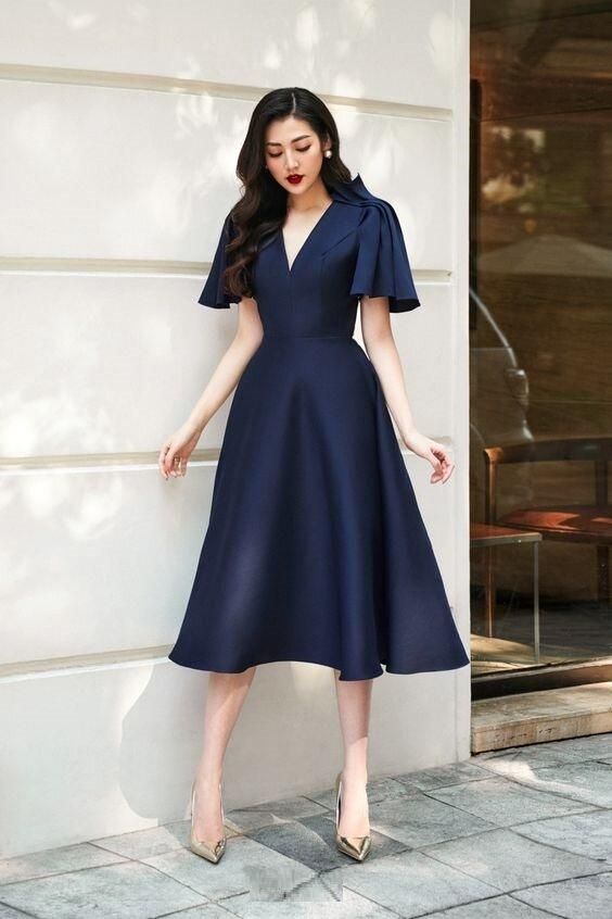 How to Style Blue Midi Dress: Best 15 Beautiful and Deep Outfit Ideas for Women