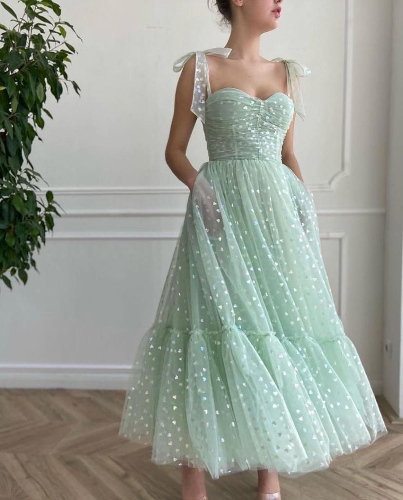 How to Wear Mint Green Prom Dress: Top 13 Fancy & Attractive Outfit Ideas