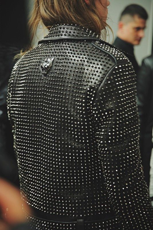How to Wear Studded Leather Jacket: Top 13 Stylish Outfit Ideas for Women