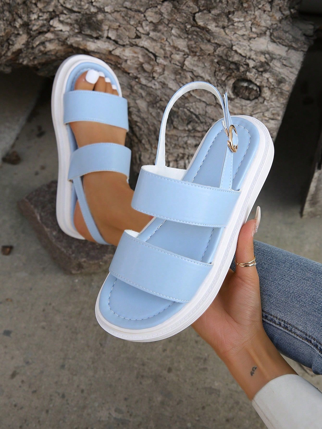 How to Wear Blue Sandals: Top 15 Stylish & Casual Outfit Ideas for Ladies