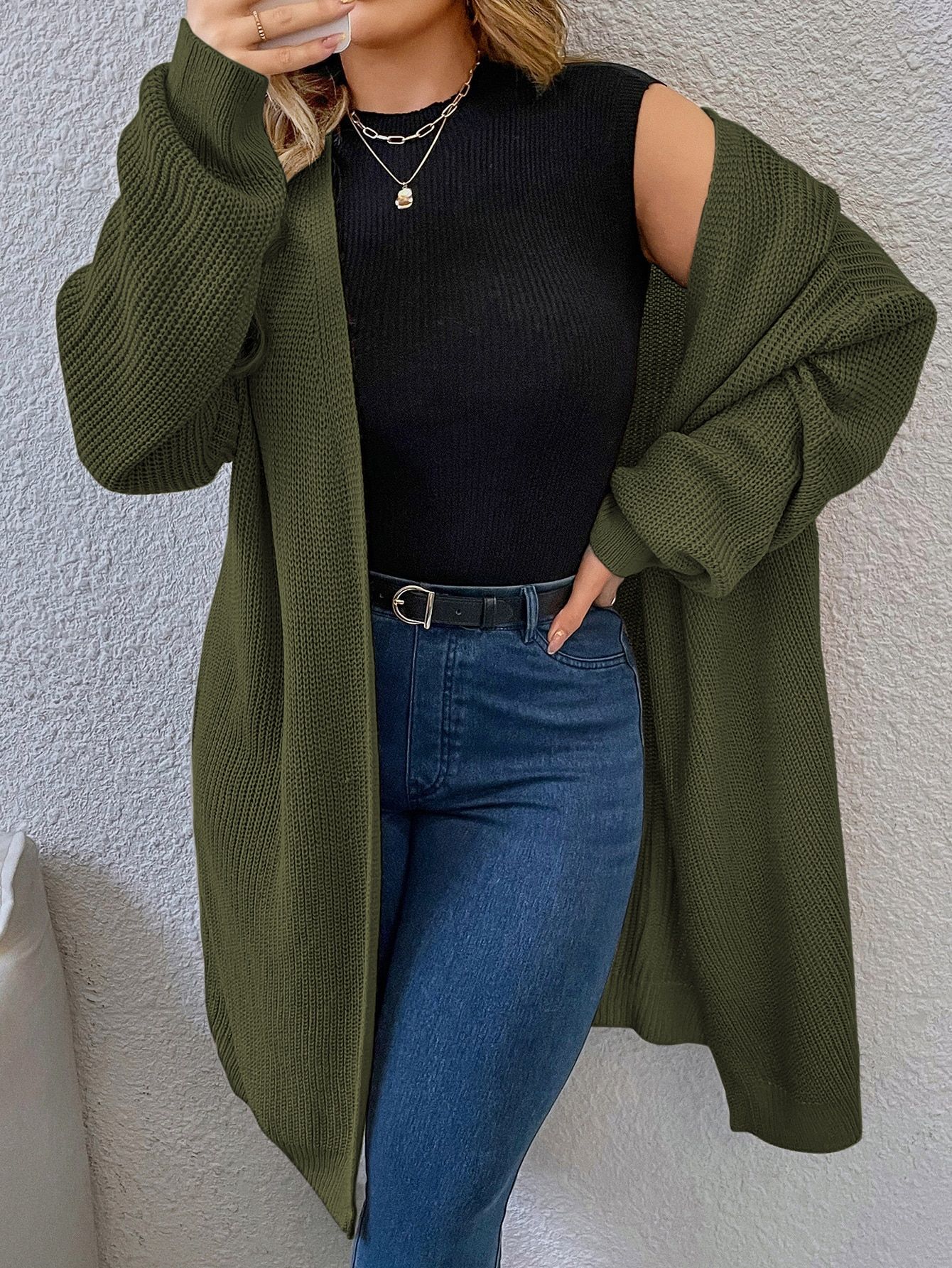 How to choose a perfect green cardigan?