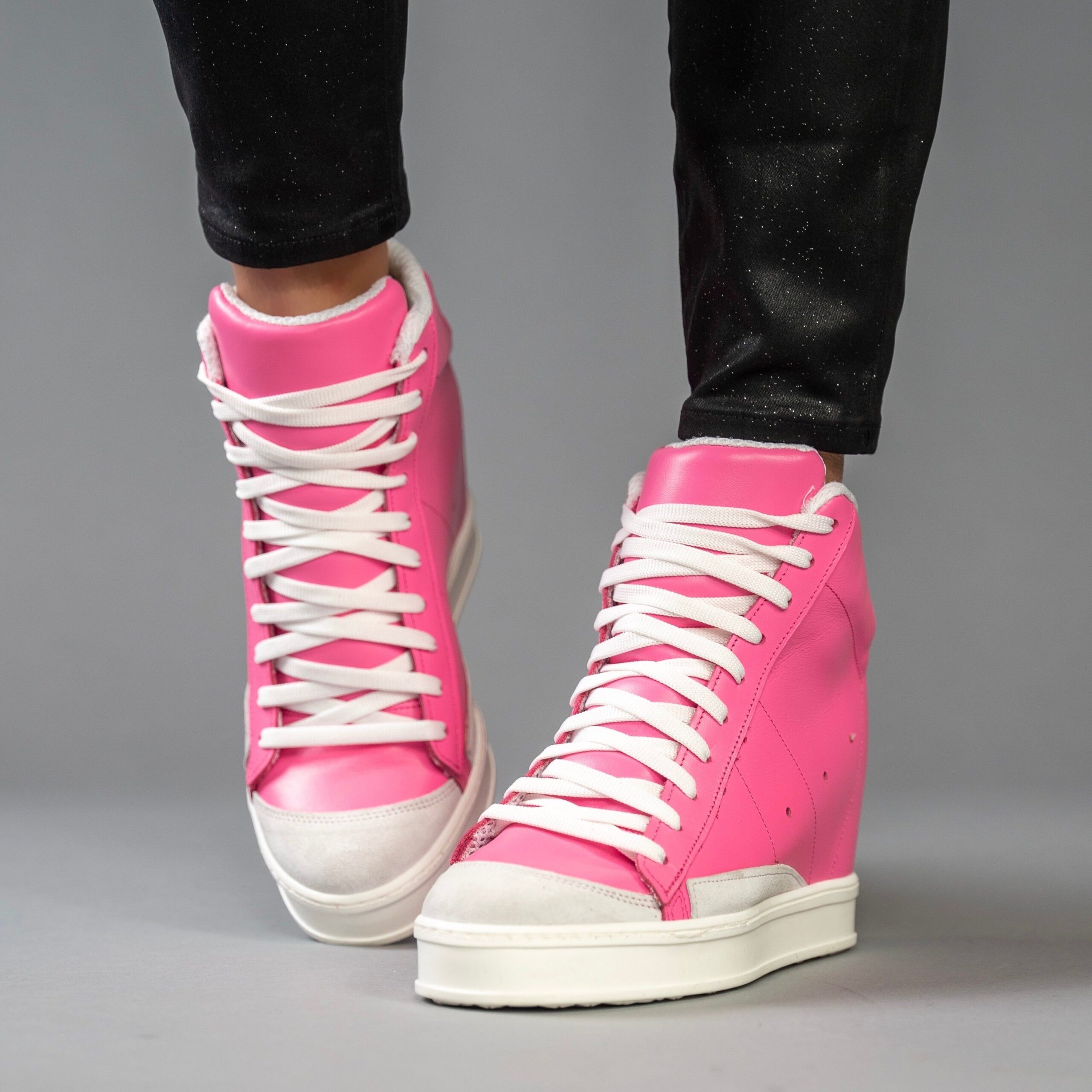 How to Wear Hidden Wedge Sneakers: 13 Youthful Outfit Ideas for Ladies