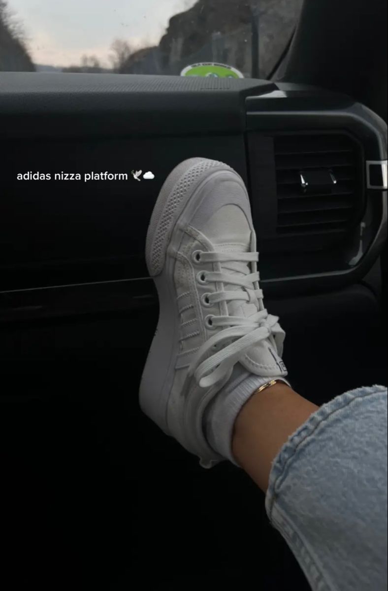 Top 13 Platform Tennis Shoes Outfit Ideas for Ladies: Ultimate Style Guide