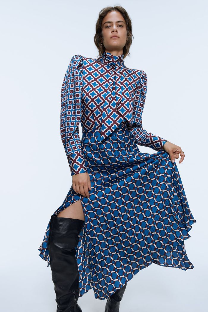 Top 15 Printed Dress Outfit Ideas: How to Dress in a Breezy Way for Ladies