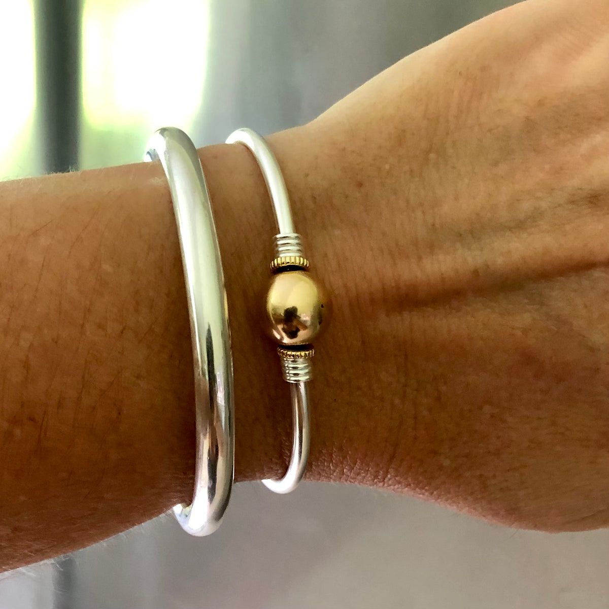 Pick desirable and unique silver bangle bracelet