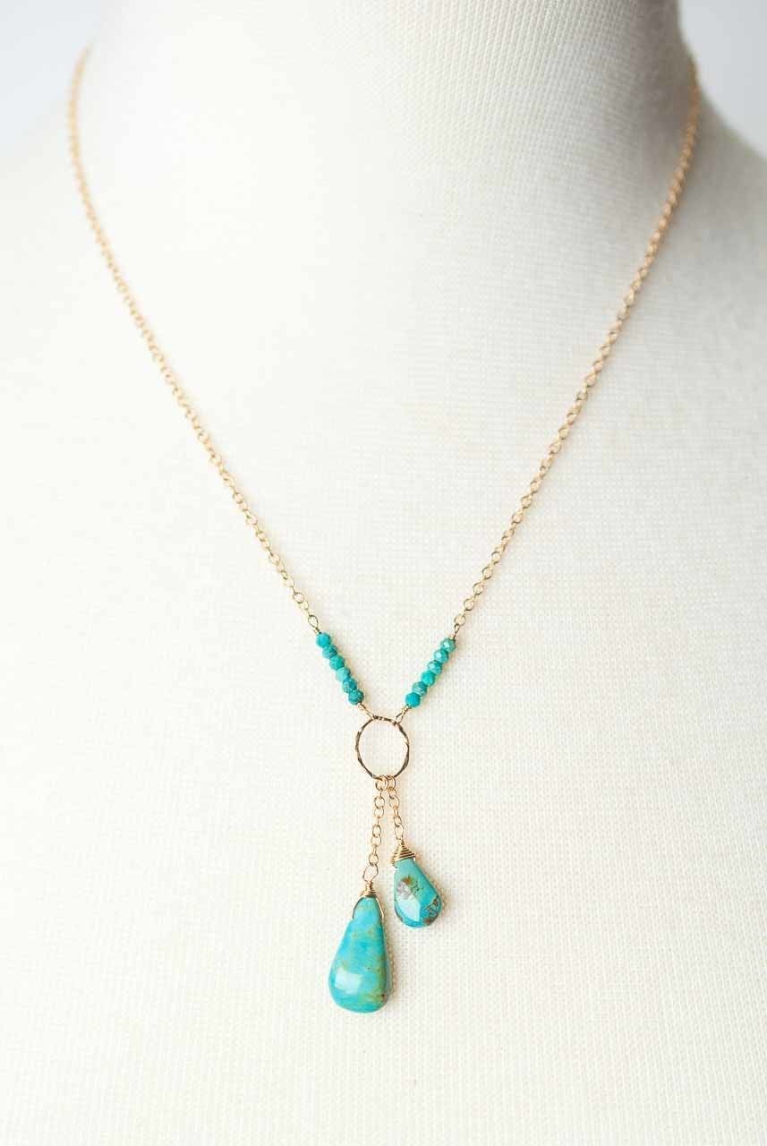 Get elegant and unique look with stylish turquoise necklace