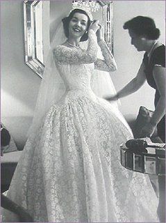 Vintage wedding gowns for your special day