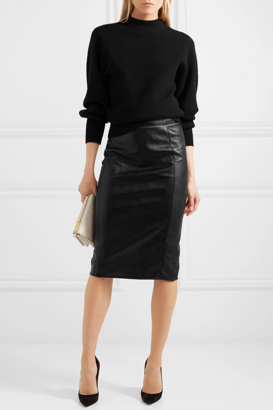 Best 15 Faux Leather Skirt Outfit Ideas for Women