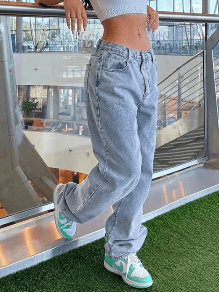 How to Style High Rise Boyfriend Jeans: Best 15 Stylish Outfit Ideas for Women