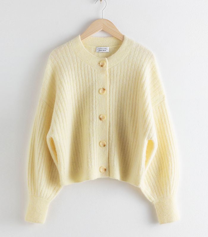 How to Wear Yellow Cardigan: 15 Cheerful & Refreshing Outfit Ideas