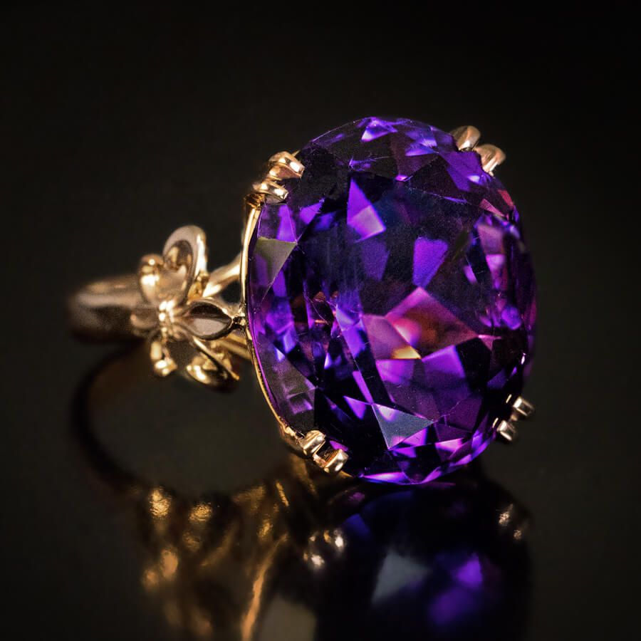 Take a ride of rich Amethyst rings