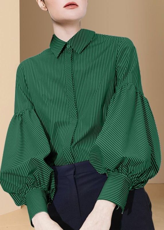 How to Style Green Blouse: 15 Refreshing Outfit Ideas for Ladies