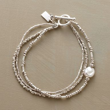 Choose designable silver bead bracelet to gift your dear ones