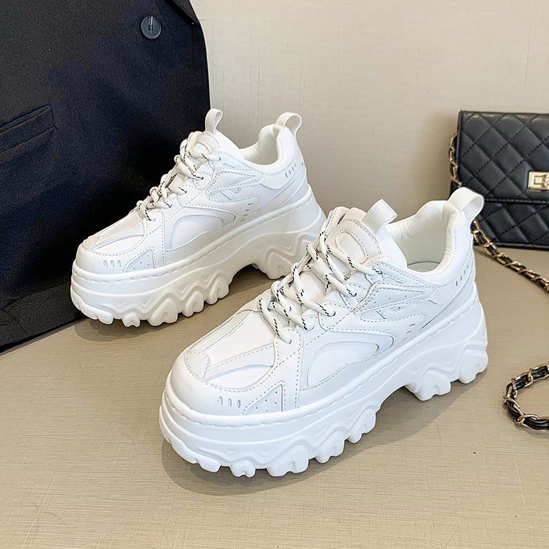 13 Best White Platform Sneakers Outfit
Ideas for Women: Style Guide
