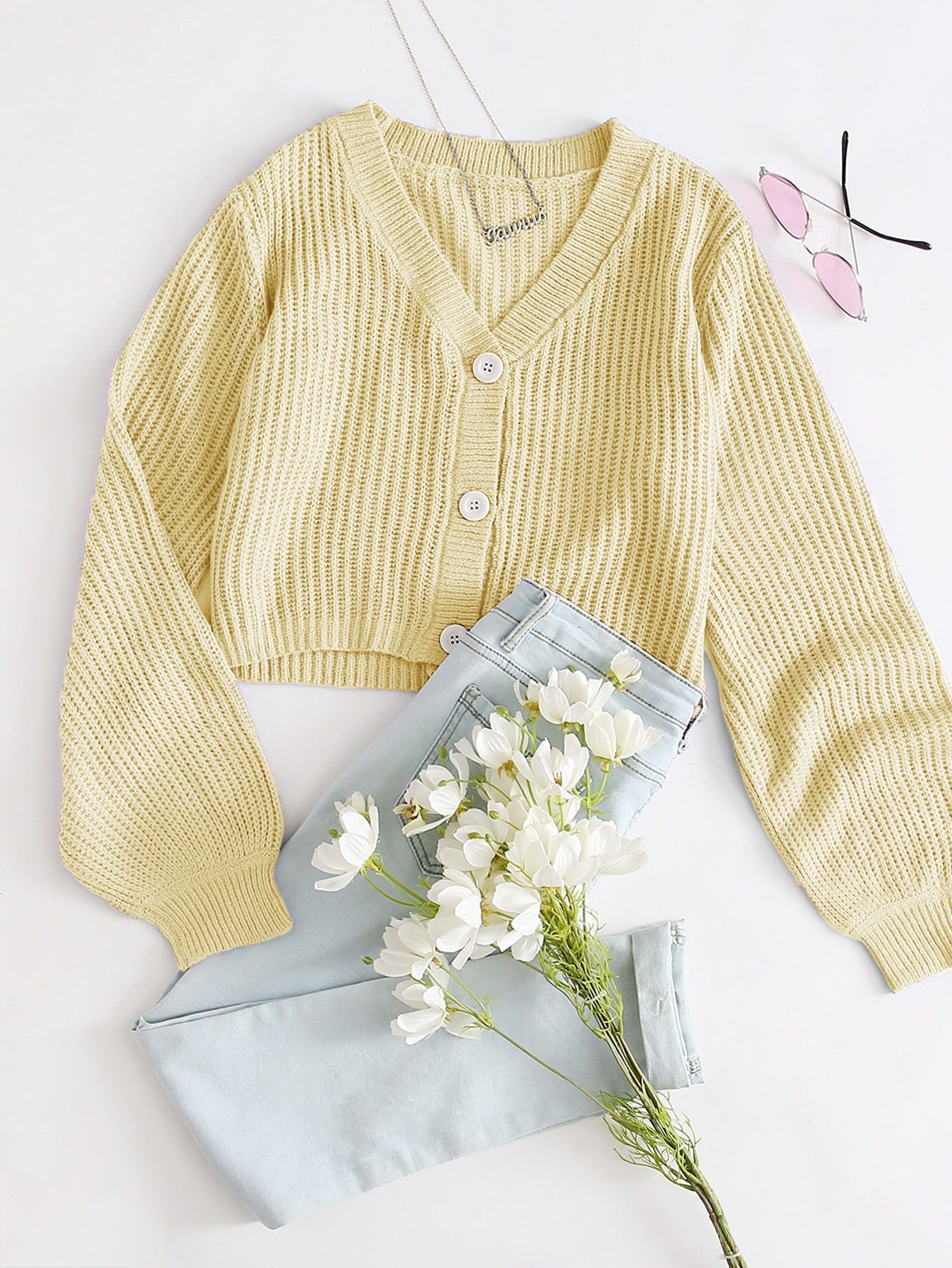 How to Wear Yellow Cardigan: 15 Cheerful & Refreshing Outfit Ideas