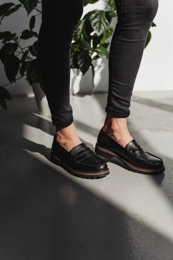 How to Wear Black Penny Loafers: Top 13 Outfit Ideas for Ladies