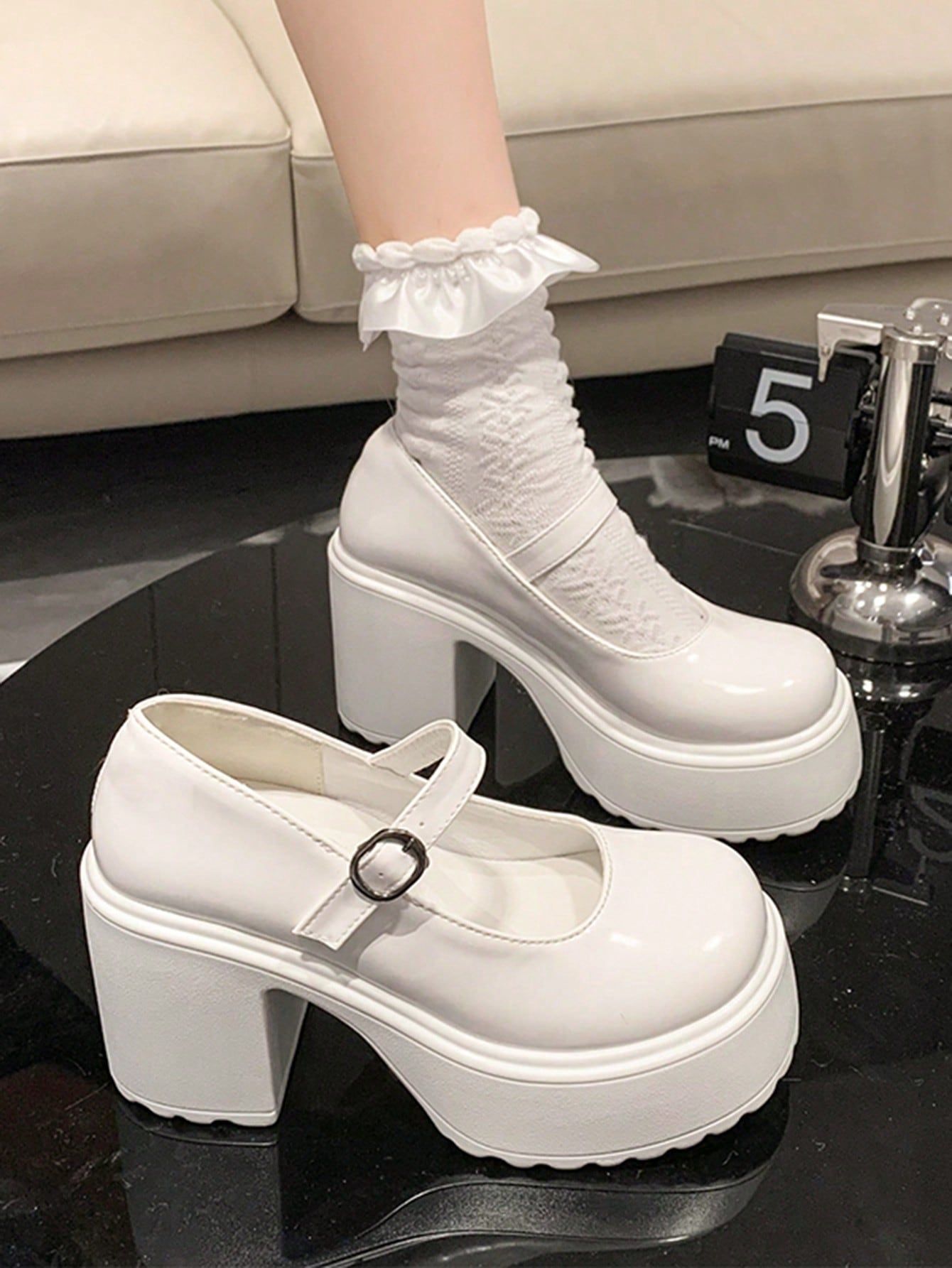 Add attraction to your dressing styles with cute heels