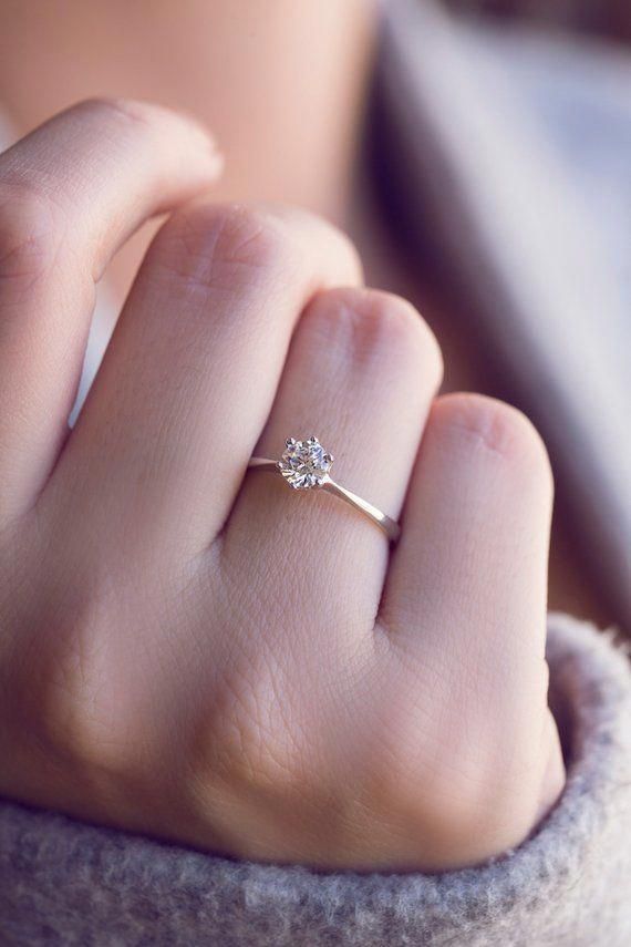 Things to know before buying the engagement rings