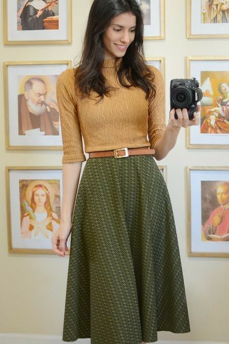 How to Wear Olive Green Skirt: Top 15 Outfit Ideas for Women