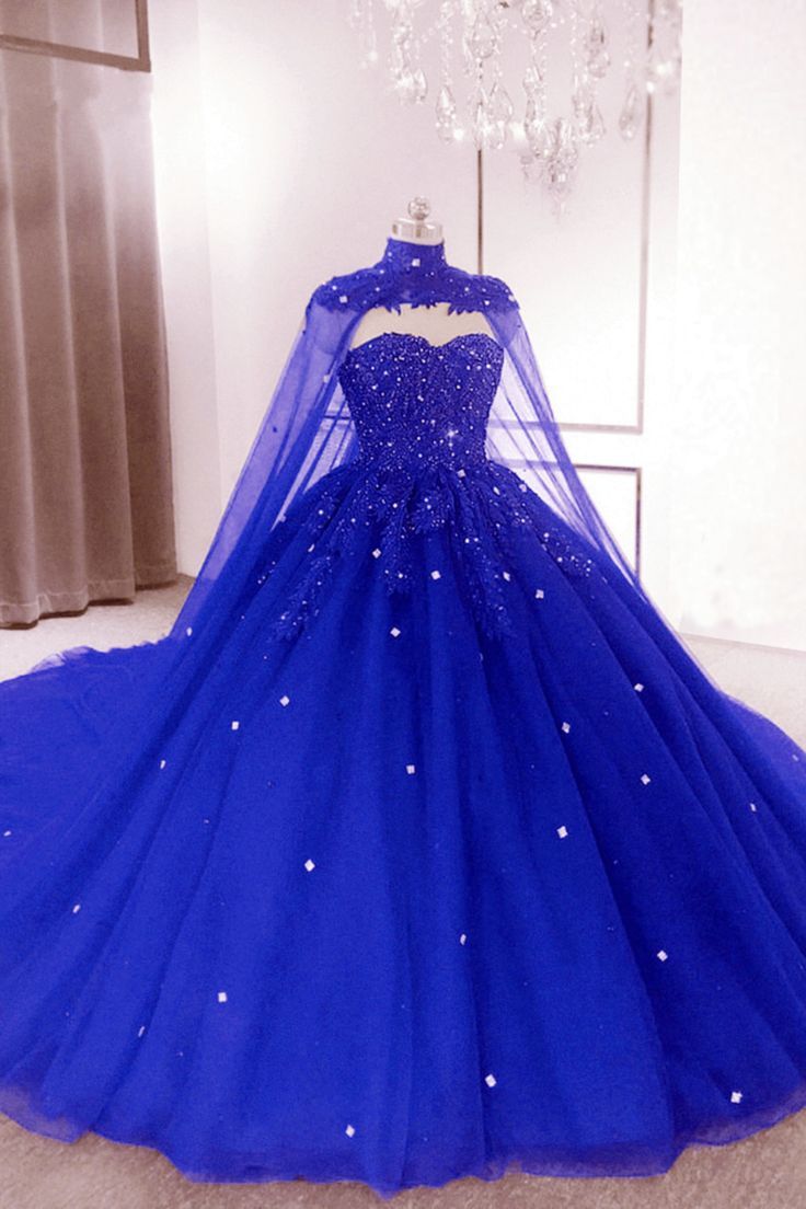 How to Wear Royal Blue Gown: Best 13 Attractive Outfit Ideas for Ladies