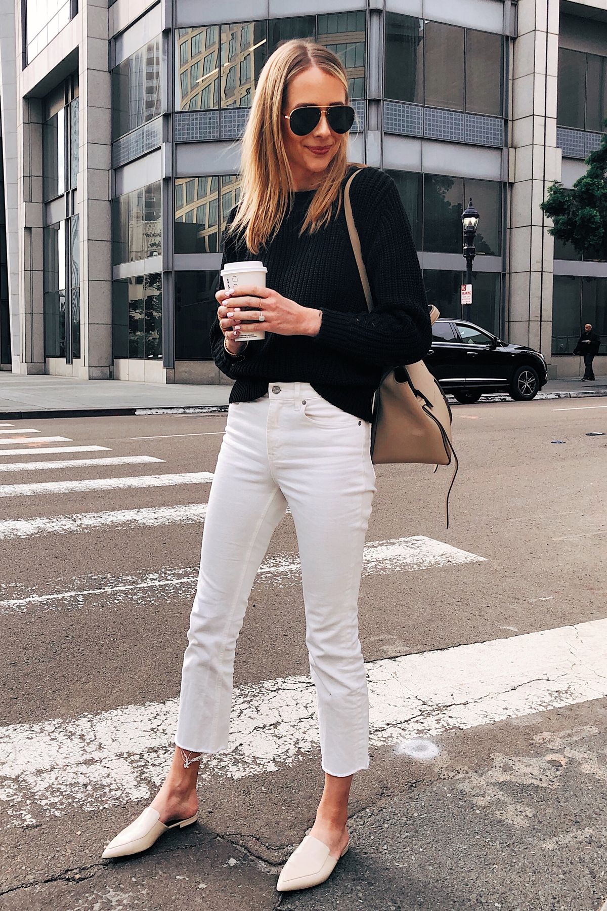 How to Style White Cropped Jeans: Best 13 Refreshing Outfit Ideas for Women