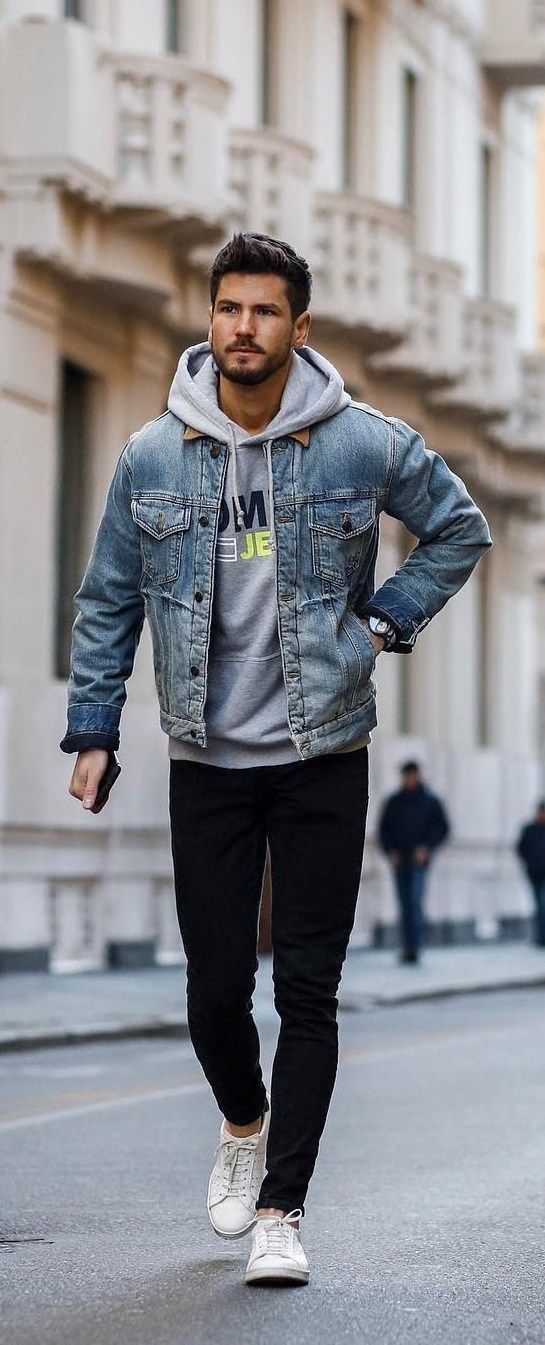 Give amazing touch to personality with mens hoodies
