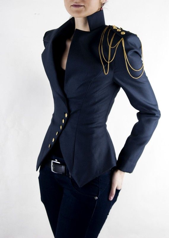An appealing outfit: military jacket women