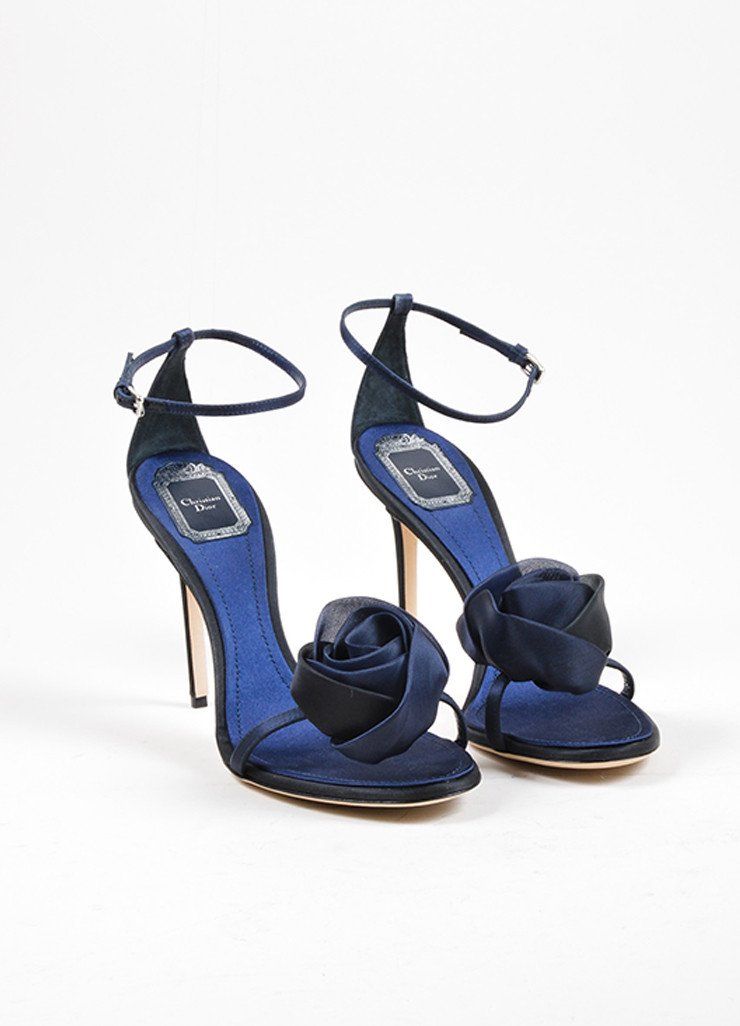 How to Wear Navy Sandals: Top 13 Casual & Beautiful Outfit Ideas for Ladies