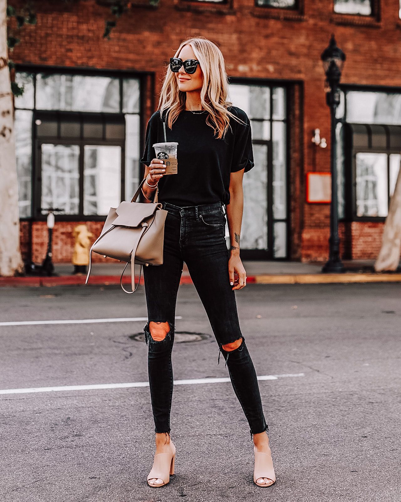 Best 15 Black Ripped Jeans Outfit Ideas for Women: Style Guide