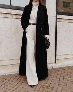 How to Style Long Black Coat: 13 Amazing Outfit Ideas for Ladies