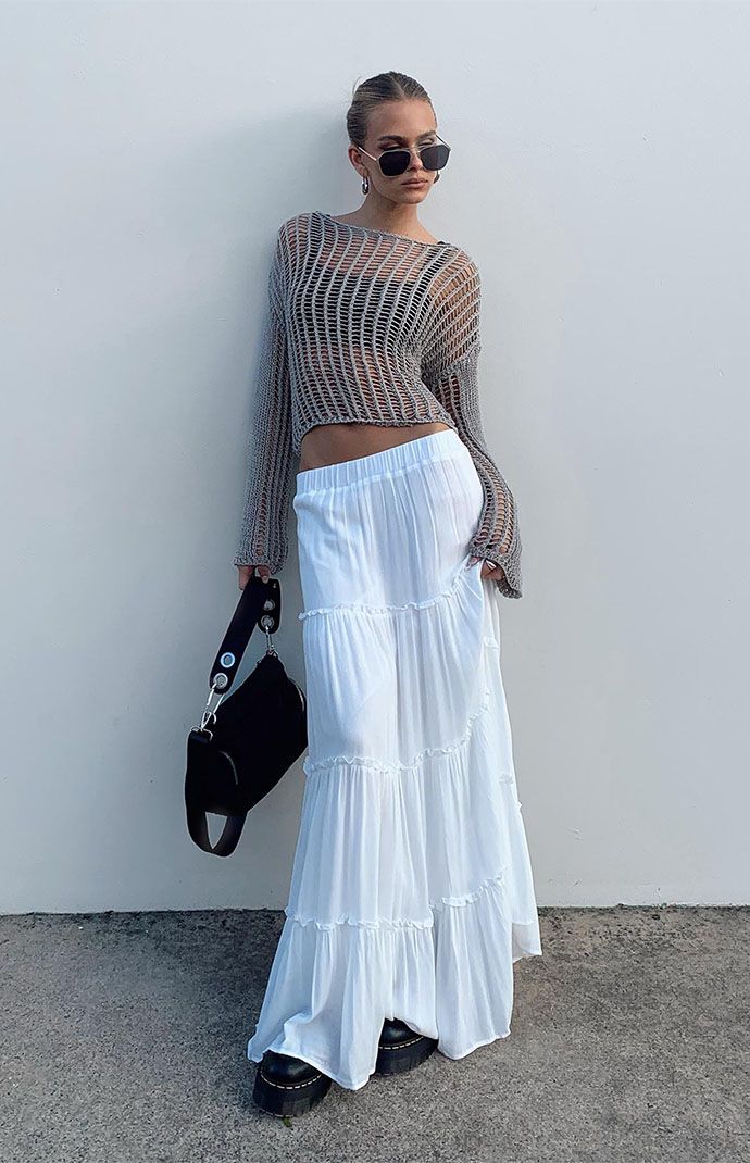 Make your style with trendy maxi skirts