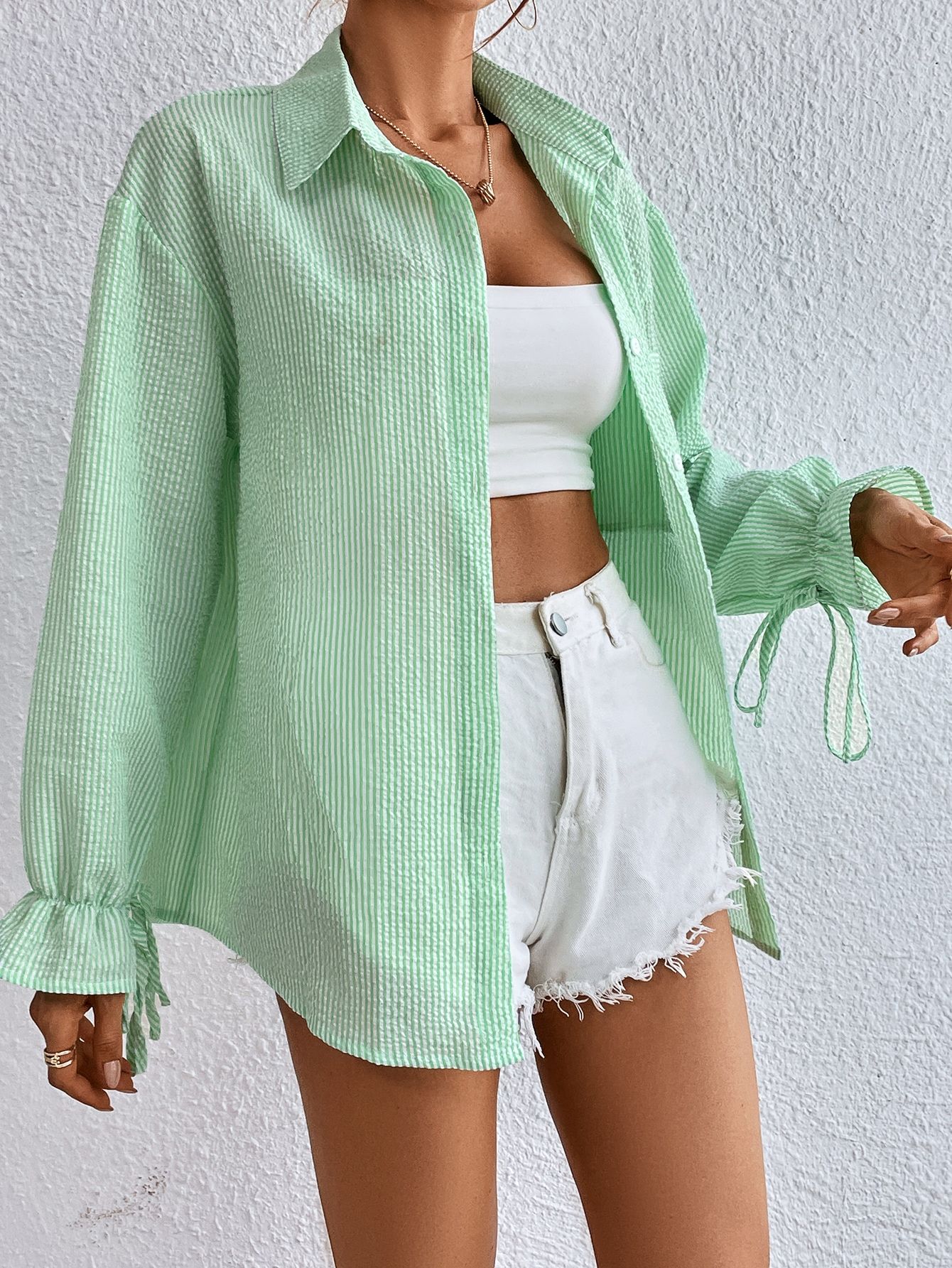 How to Wear Mint Green Shirt: Best 13 Refreshing Outfit Ideas for Women
