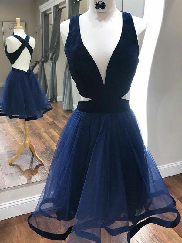 How to Wear Navy Blue Short Dress: Best 13 Feminine Outfit Ideas for Women