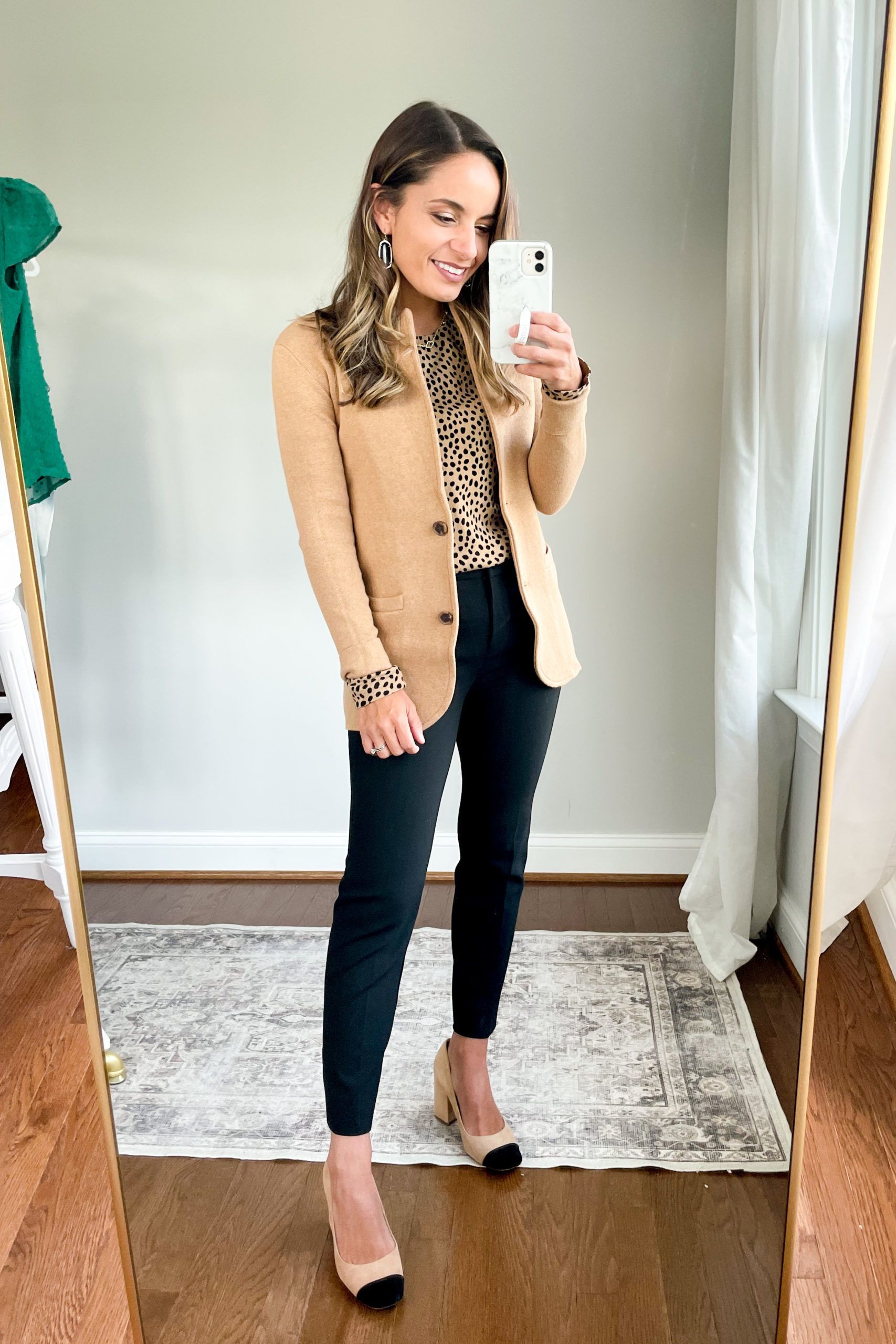 How to Wear Sweater Blazer: 15 Cozy & Attractive Outfit Ideas for Ladies