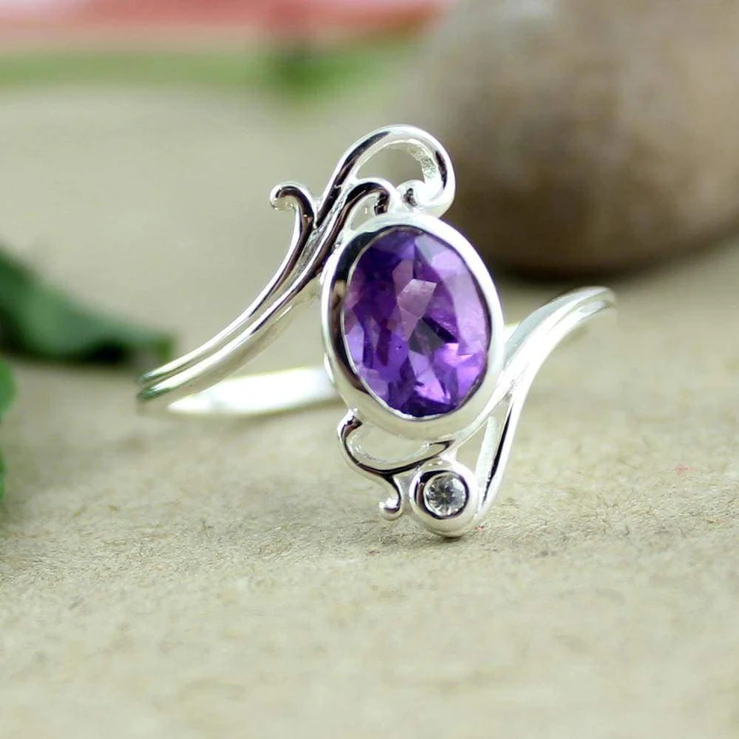 Take a ride of rich Amethyst rings
