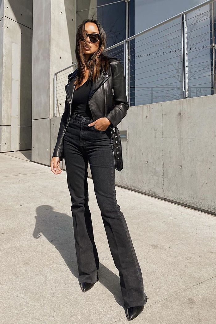 How to Wear Black Flared Jeans: Best 13 Outfit Ideas for Women to Look Lean