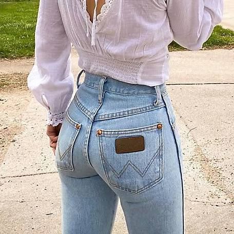 15 Lean & Stylish High Waisted Skinny Jeans Outfit Ideas for Ladies