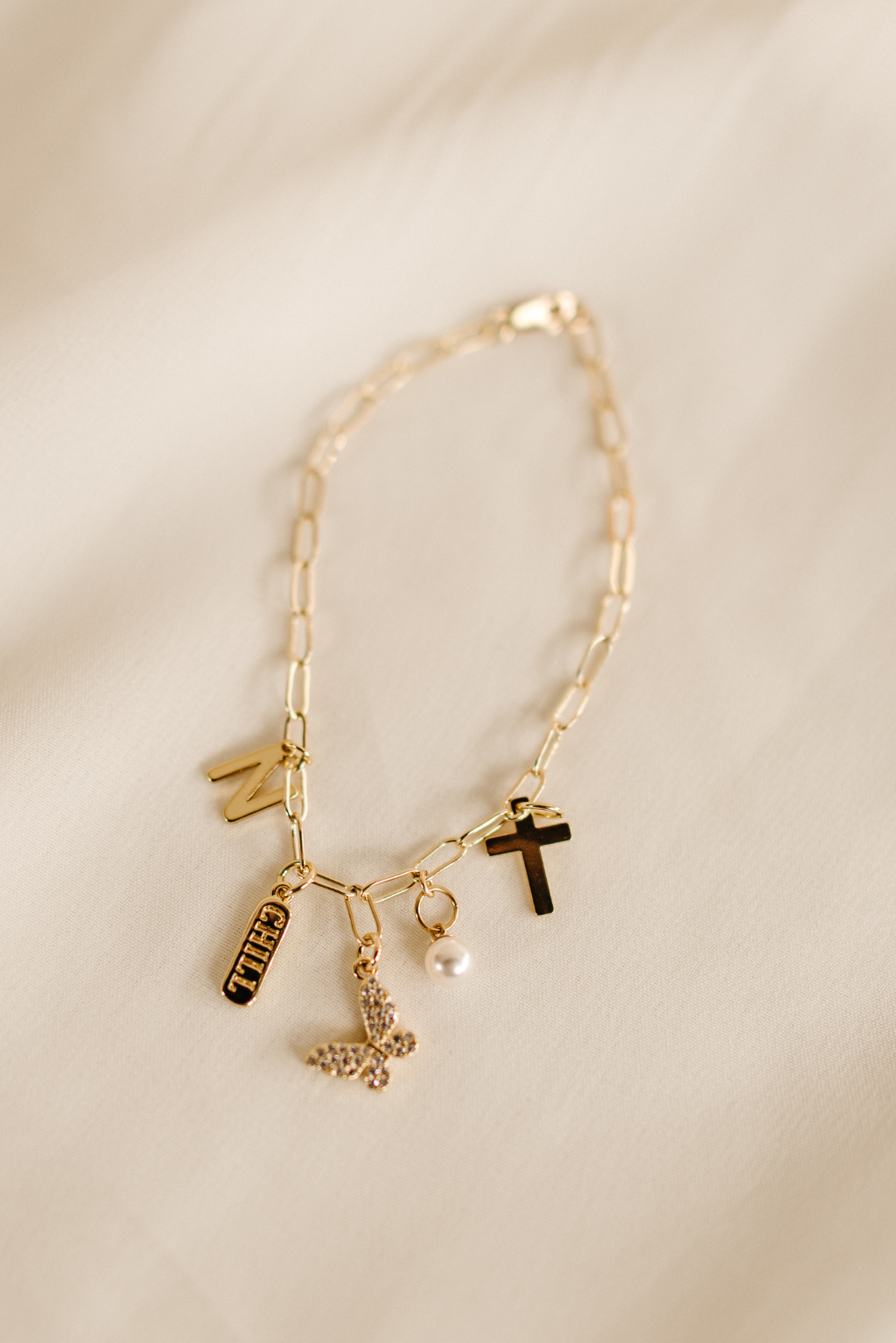 Buy beautiful and trendy Charm bracelet charms