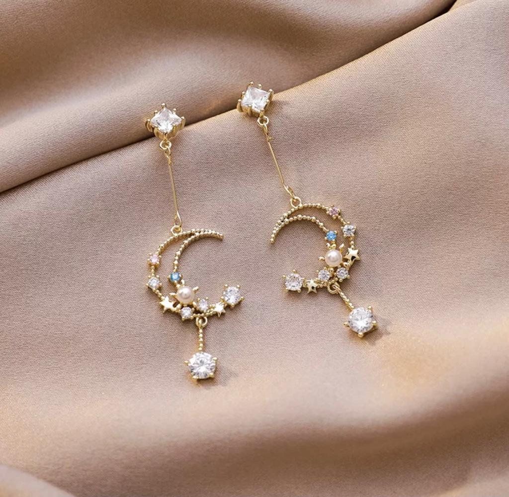 Tips on shopping for bridesmaid jewellery