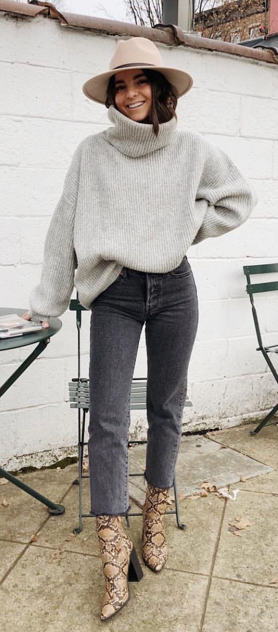 Cozy and Chic: Styling Cowl Neck Sweaters
for Fall
