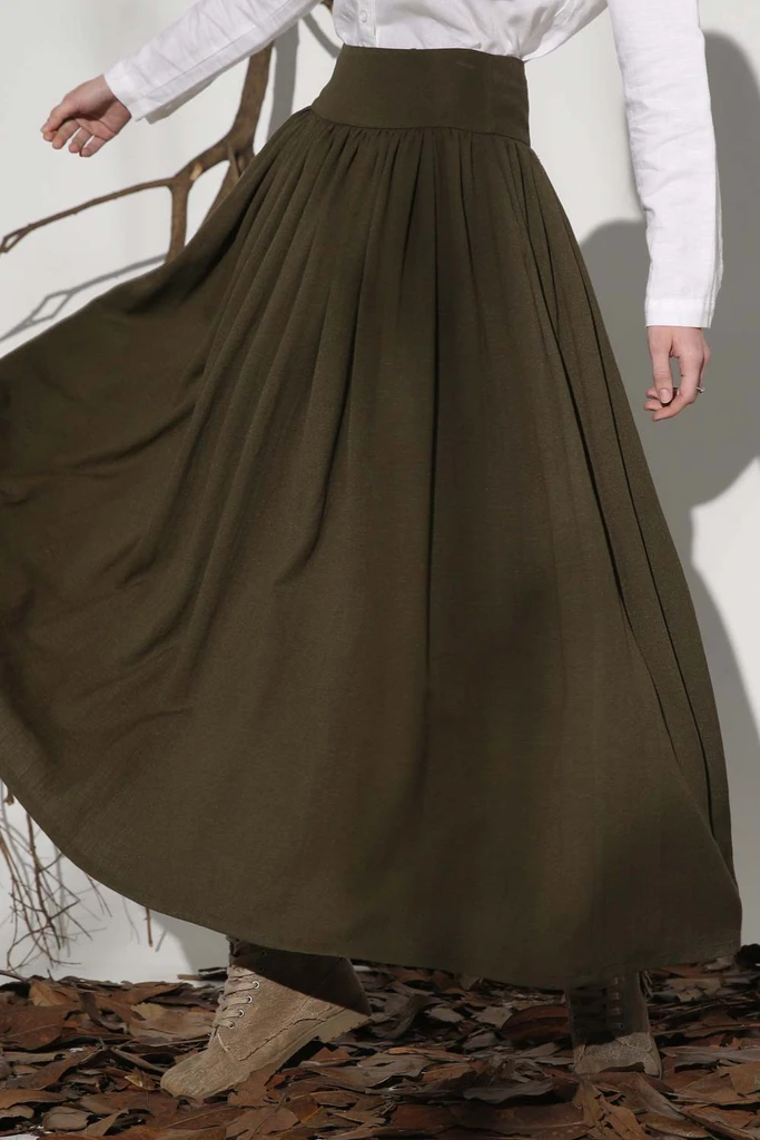 15 Best Green Maxi Skirt Outfit Ideas: Ultimate Style Guide
