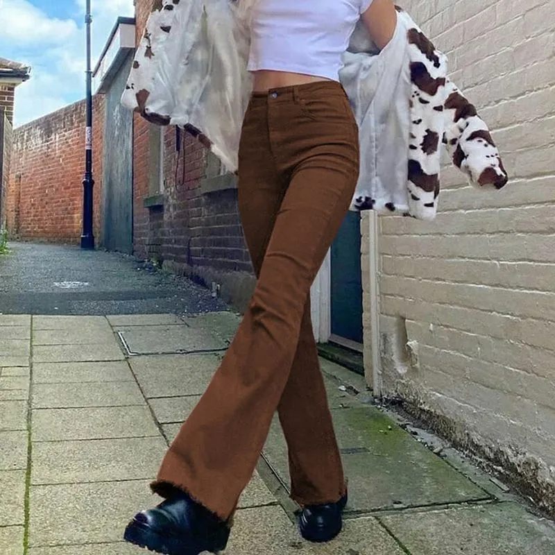 Why High Waisted Boot Cut Jeans Are the
Ultimate Wardrobe Staple