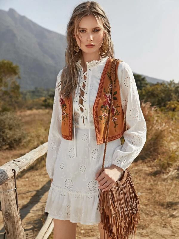 How to Wear Hippie Vest: Top 15 Stylish Outfit Idea for Women