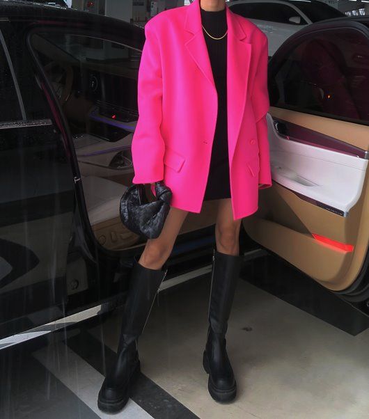 How to Wear Hot Pink Blazer: 15 Eye Catching & Ladylike Outfit Ideas