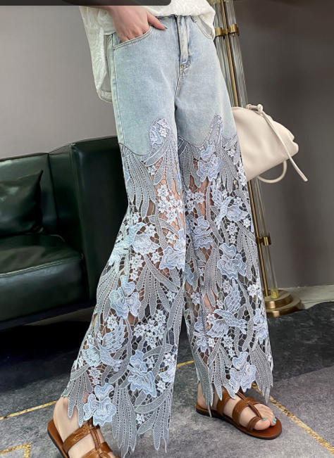 How to Style Lace Jeans: Best 13 Unique & Ladylike Outfit Ideas for Women