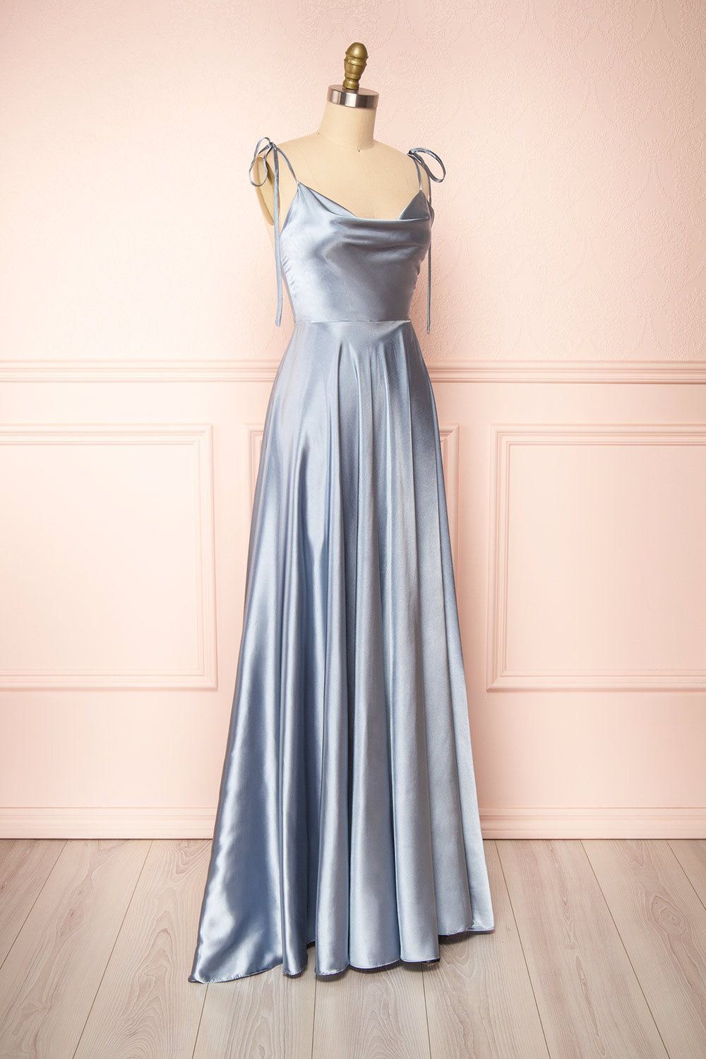 Best 15 Light Blue Maxi Dress Outfit Ideas for Ladies