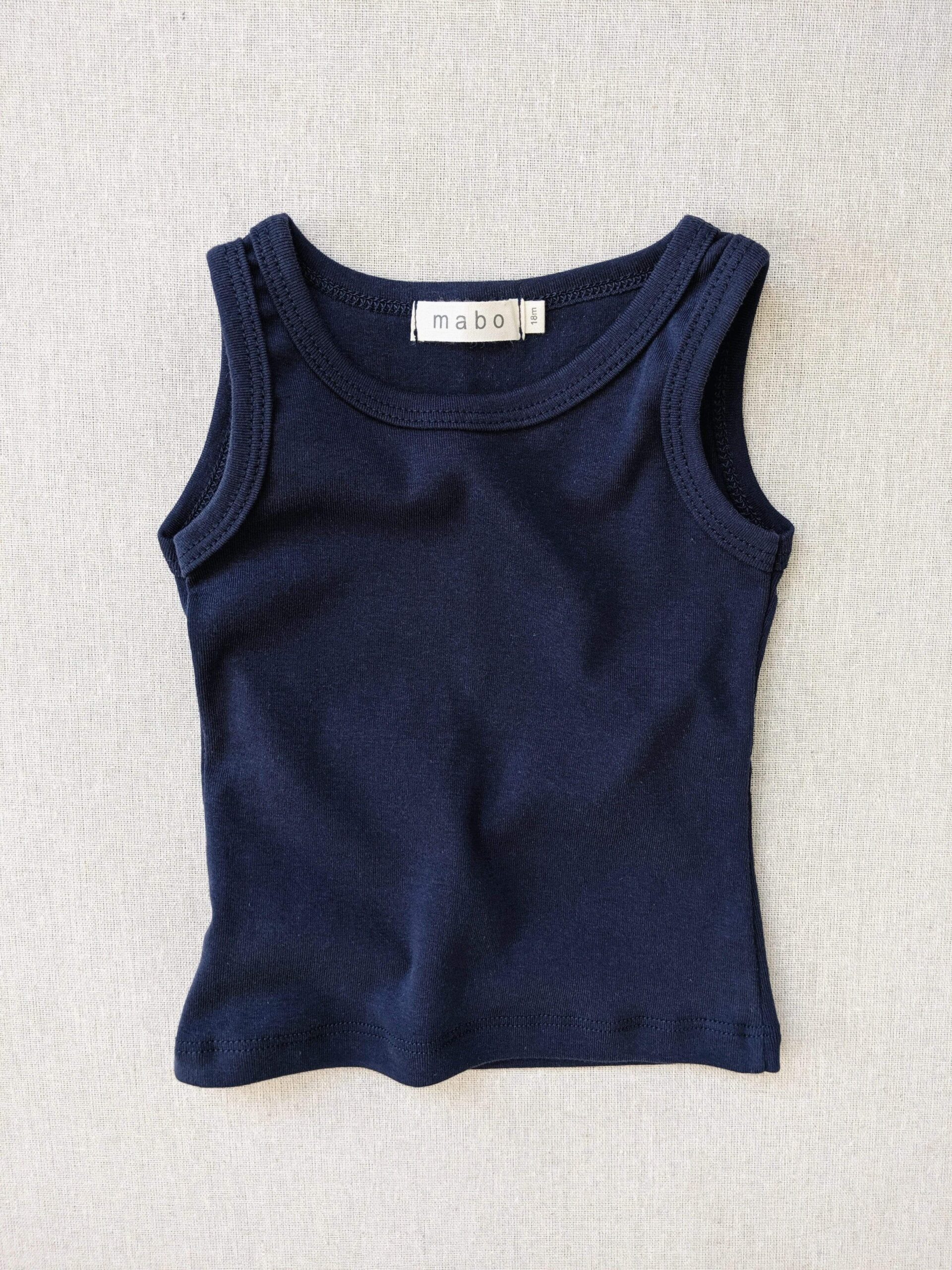 Stay Cool and Stylish: The Best Long Tank
Tops for Summer